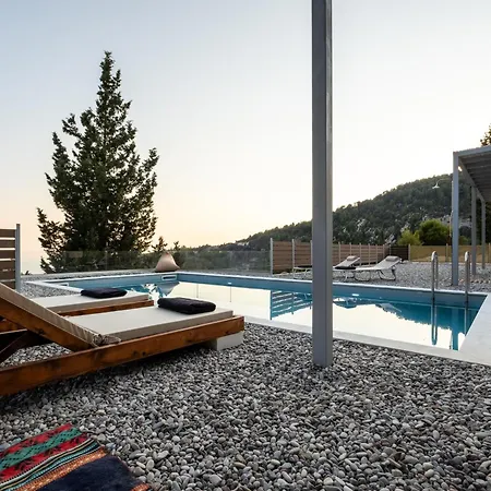 When Waters Are Colored Villa